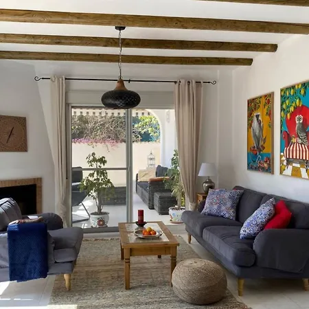 Exquisite In فندق Viñuela