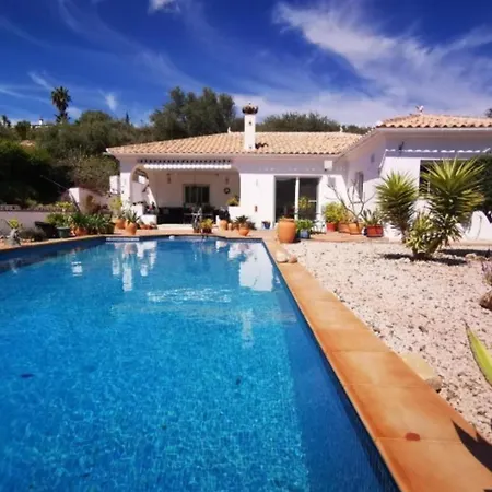 Hotel Exquisite In Viñuela